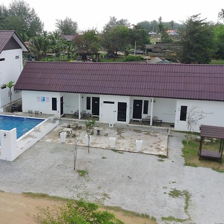 Kamalia Villas Kampung Penarik Extérieur photo